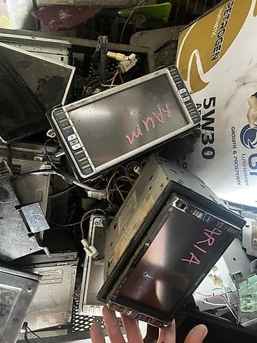 андроид на авто: Магнитолы разные бу японские Оптовая цена 600 сом Автомобильные — 2