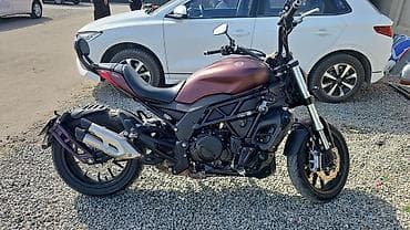 мт 09: Benelli 502C — городской power-cruiser с выразительным дизайном и — 8