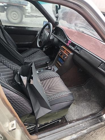 ручка 124: Mercedes-Benz W124: 1991 г., 2.6 л, Механика, Бензин, Седан — 1