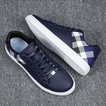 шлепанцы кожа: Мужские кроссовки, 42, 41, 41.5, Burberry, Новый, цвет - Синий — 1