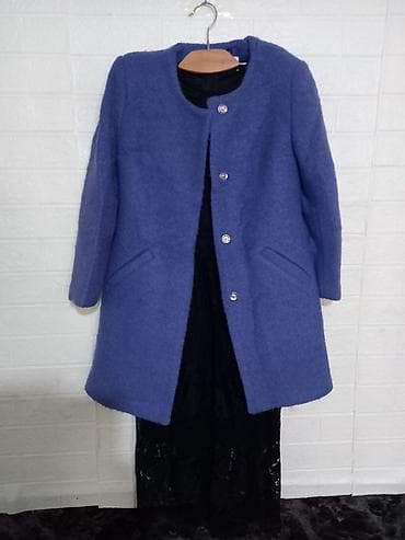 Обменяю на 3 литра натурального сока размер м 44 район кызыл аскера