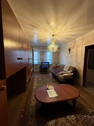 двухкомнатная: 2 комнаты, 44 м², Индивидуалка, 1 этаж, Косметический ремонт — 2