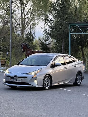 byd song plus ev: Toyota Prius: 2016 г., 1.8 л, Автомат, Гибрид, Хэтчбэк — 2