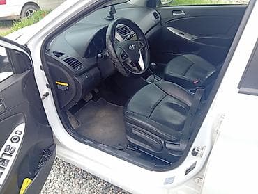 daewoo ravon: Hyundai Accent: 2019 г., Бензин, Седан — 5