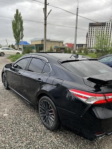 боковые: Toyota Camry: 2019 г., 2.5 л, Автомат, Бензин, Седан — 5