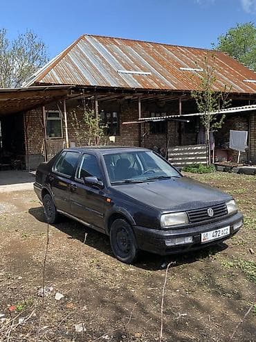 авто насос: Volkswagen Vento: 1993 г., 1.8 л, Ручные, Бензин, Седан — 3