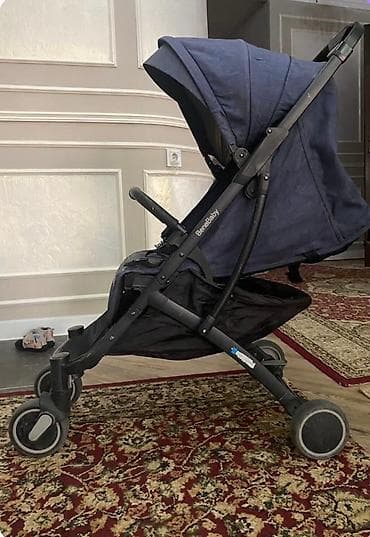 Продам коляску BeneBaby, цвет джинса Есть ветрозащитный чехол.В