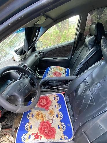 муравей машына: Toyota Avensis: 1999 г., 1.6 л, Ручные, Бензин, Седан — 4