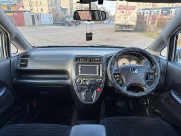 авто полники ризновые родные на нонду: Honda Stream: 2003 г., 1.7 л, Автомат, Бус — 7