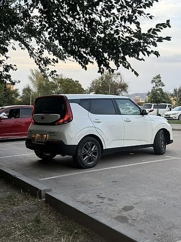 Kia Soul: 2021 г., 2 л, Автомат, Бензин, Кроссовер — 5