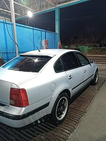 golf 4: Volkswagen Passat: 2000 г., 1.8 л, Механика, Бензин, Седан — 9