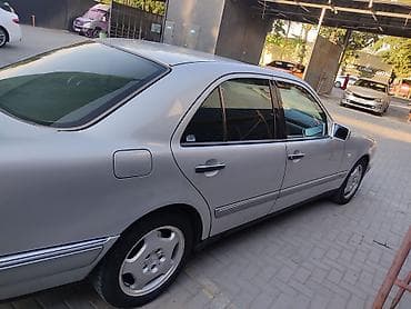 mers c: Mercedes-Benz E-Class: 1996 г., 3.2 л, Автомат, Бензин, Седан — 4