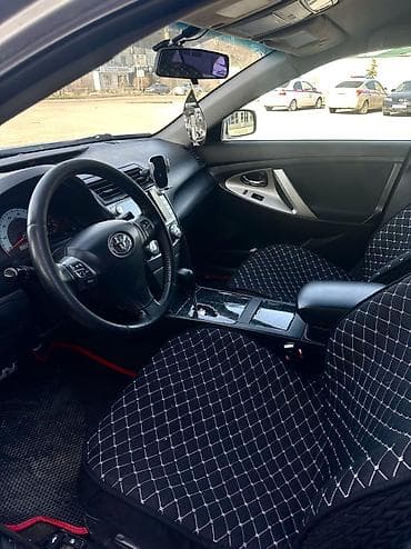 свет для видео: Toyota Camry: 2010 г., 2.5 л, Автомат, Газ, Седан — 5