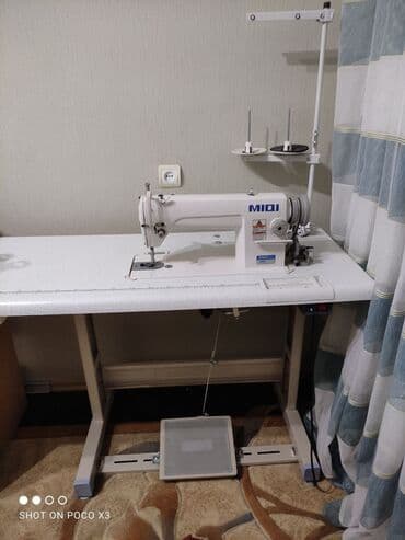 пол автомат: Продаю швейную машину (прямострочка), состояние очень хорошее, почти — 1