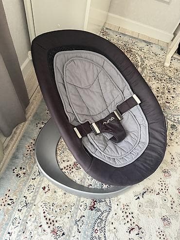 Детский шезлонг, Б/у, Качалка, Другой материал, цвет - Серый