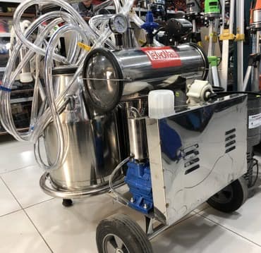 дойка коров аппаратом цена: Доильный аппарат !! «ТЕХНОМАШ» на две коровы с двумя раздельными — 5