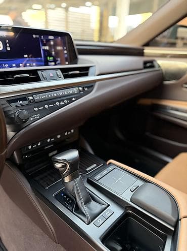 lexus ls430: Lexus ES: 2019 г., 2.5 л, Вариатор, Гибрид, Седан — 7