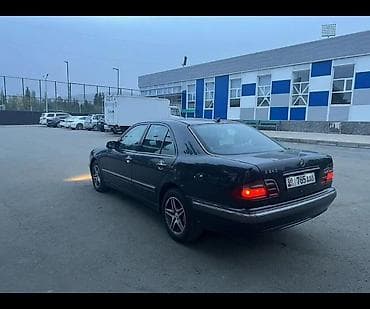 mers e124: Mercedes-Benz E-Class: 2000 г., 2.4 л, Автомат, Бензин, Седан — 3