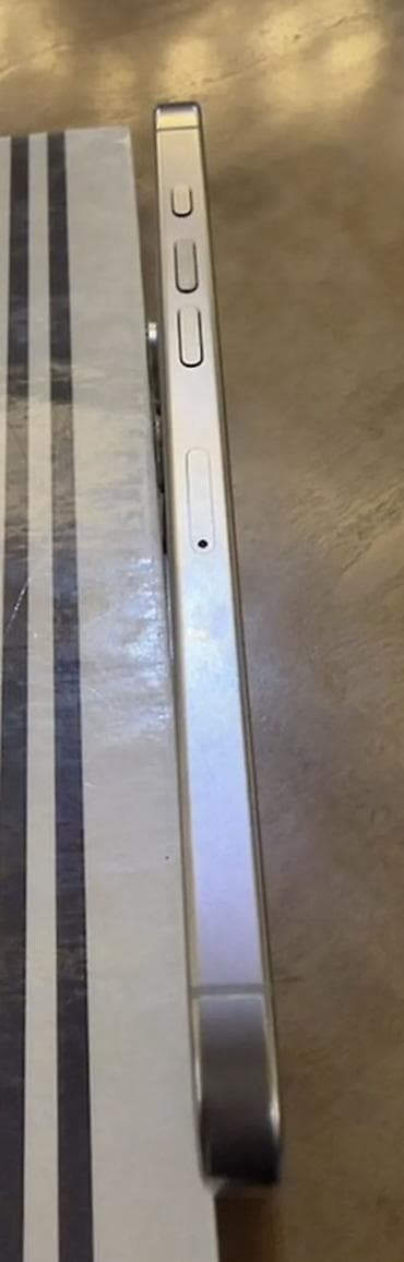 mi 14 pro: IPhone 16 Pro Max, Б/у, Серебристый — 4