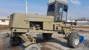 сегмент косилка: Автогрейдер Fortschritt E 303 - Самоходная машина с поворотной — 2