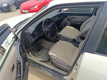 Audi 100: 1994 г., 1.8 л, Механика, Бензин, Седан — 10