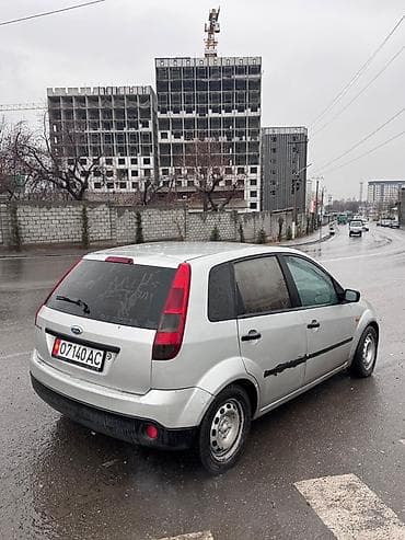 Ford Fiesta: 2003 г., 1.4 л, Кол менен иштөөчү, Бензин, Хетчбек lalafo.kg да Ford Fiesta: 2003 г., 1.4 л, Кол менен иштөөчү, Бензин, Хетчбек