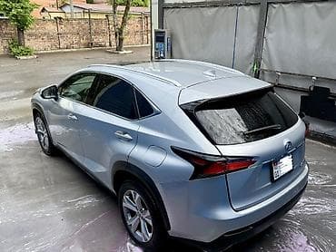 Lexus NX: 2017 г., 2 л, Автомат, Бензин, Кроссовер — 4
