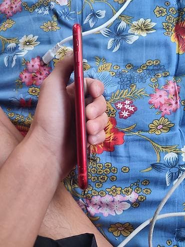 dekko plus: IPhone Xr, Б/у, 64 ГБ, Красный, Кабель, 67 % — 1