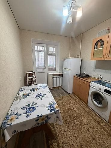 Недвижимость: Сдаётся 3‑комнатная квартира с отдельной кухней и санузлом — 2