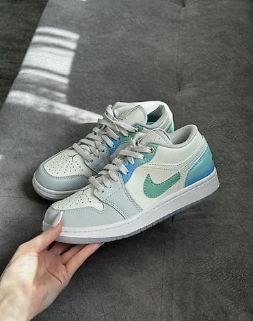 Сапоги: Кроссовки, 37, Nike, Новый, цвет - Белый — 1