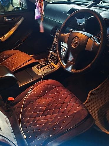 Nissan Skyline: 2004 г., Автомат, Бензин, Седан — 8