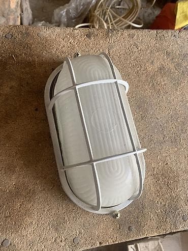 берем: Уличный/подвальный светильник «Кораблик» (овал) с защитной решёткой - — 1