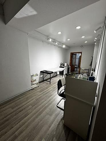 сдаю процедурный кабинет: Кабинет для косметологии/массажа/lash&brow Светлый оборудованный — 4