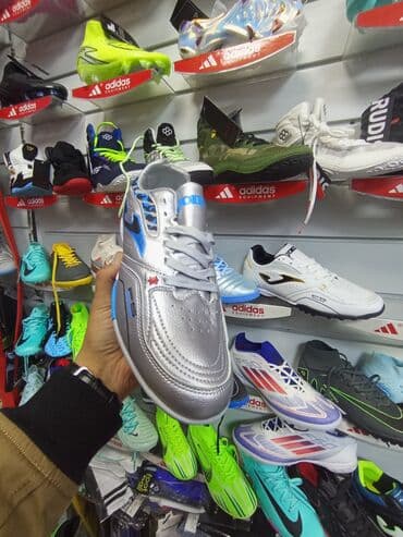 спортивное оборудование: Мужские кроссовки, 41, Joma, Новый, цвет - Белый, Платная доставка — 6