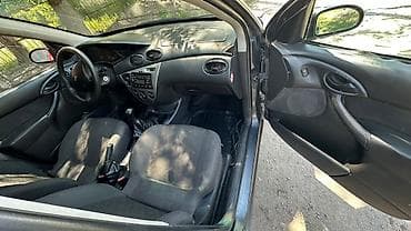 Унаа: Ford Focus: 2003 г., 1.6 л, Кол менен иштөөчү, Бензин, Хетчбек — 7