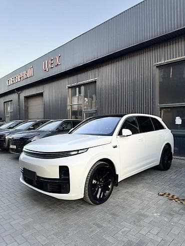 солнечный лампа: Lixiang L7: 2023 г., Автомат, Электромобиль — 1