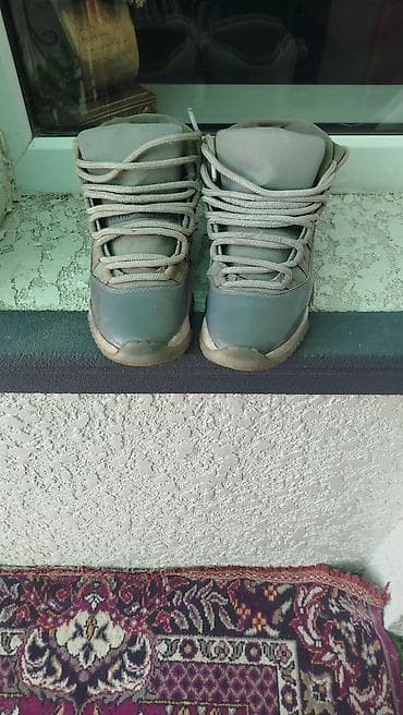 nike air jordan: Кроссовки Nike Air Jordan 11, серо-оливковая расцветка — 1