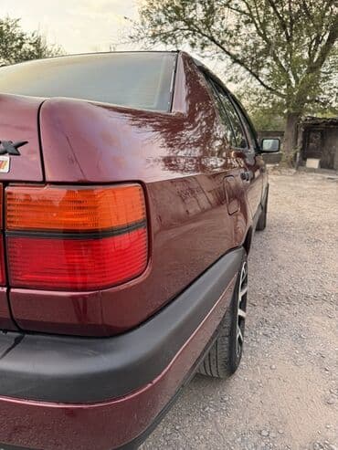 фольксваген поло 2014: Volkswagen Vento: 1994 г., 1.8 л, Механика, Бензин, Седан — 14