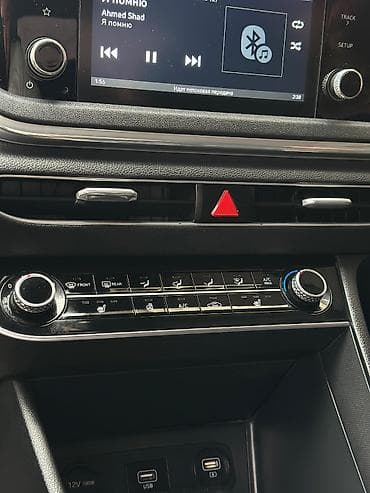 Hyundai Sonata: 2019 г., 2 л, Автомат, Газ, Седан — 9