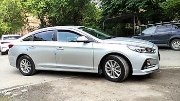 elantra 2019: Hyundai Sonata: 2020 г., 2 л, Автомат, Бензин, Седан — 2
