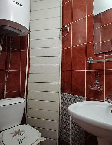 centr park: 2 комнаты, 50 м², Толойкон мкр., 105 серия, 3 этаж — 3