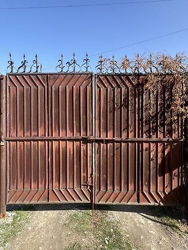 токавой клещи: Кованые распашные ворота из металла - Конструкция: двустворчатые — 3