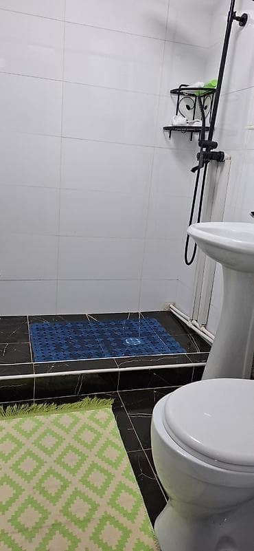 квартира үй: 3 бөлмө, 60 м², Хрущевка, 1 кабат — 4