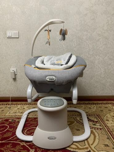 часы телефон детские: Люлька, Б/у, Колыбель, Пластик, цвет - Белый, Самовывоз — 5