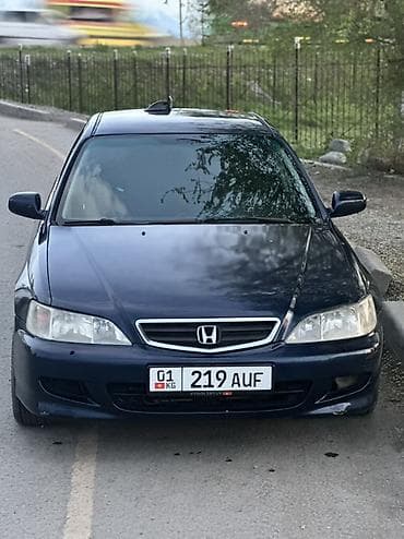 infinity fx: Honda Accord: 2002 г., 1.8 л, Автомат, Бензин, Седан — 2