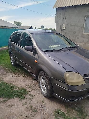 авто выхлоп: Nissan Almera Tino: 2003 г., 1.8 л, Механика, Бензин, Хэтчбэк — 2