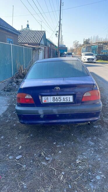 чехлы на авто на сиденье: Toyota Avensis: 2000 г., Механика, Седан — 3