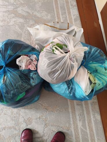 Джинсы: Женская одежда оптом (микс) Состав: - Рубашка/блуза на пуговицах — 3