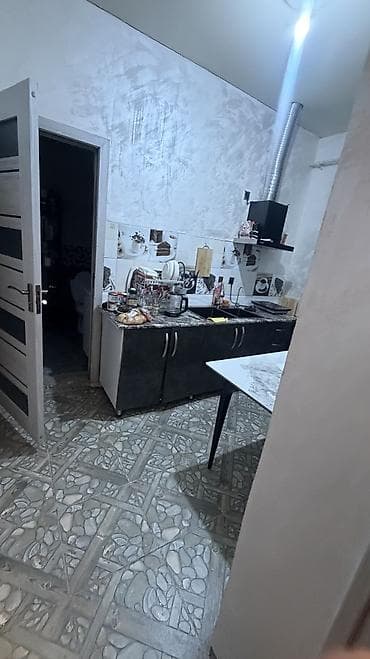 домик контенер: Дом с двором и хозпостройками - Кирпичный одноэтажный дом с — 8
