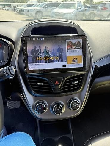 малибу шевралет: Chevrolet Spark: 2021 г., 1 л, Вариатор, Бензин, Хэтчбэк — 9